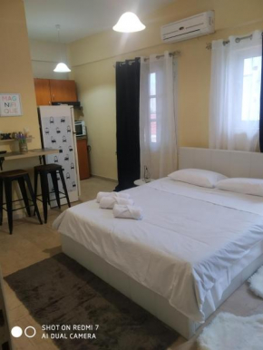 MJ APARTMENT